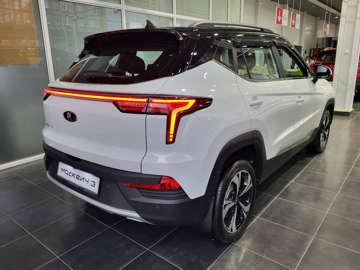 Москвич 3, I (2022—2024) Стандарт Плюс, 1.5 CVT (136 л.с.)