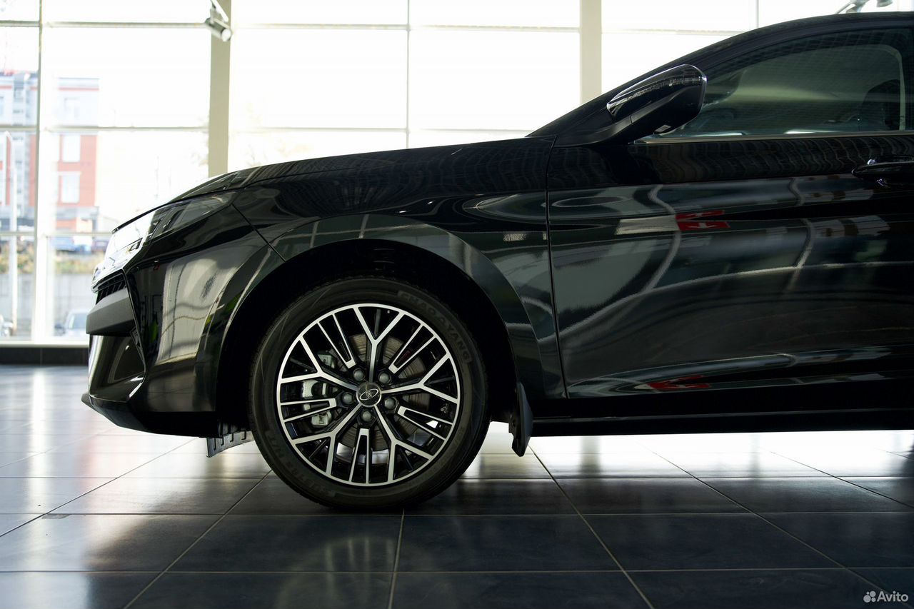 Москвич 6 1.5 CVT, 2024