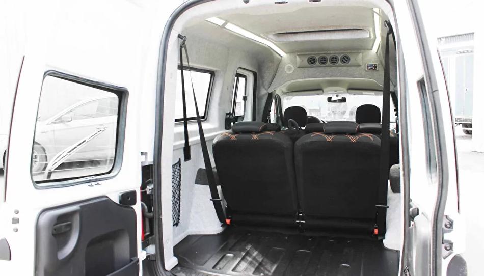 Пассажирский фургон на базе Lada Largus Kub Пассажирский фургон на базе Lada Largus Kub