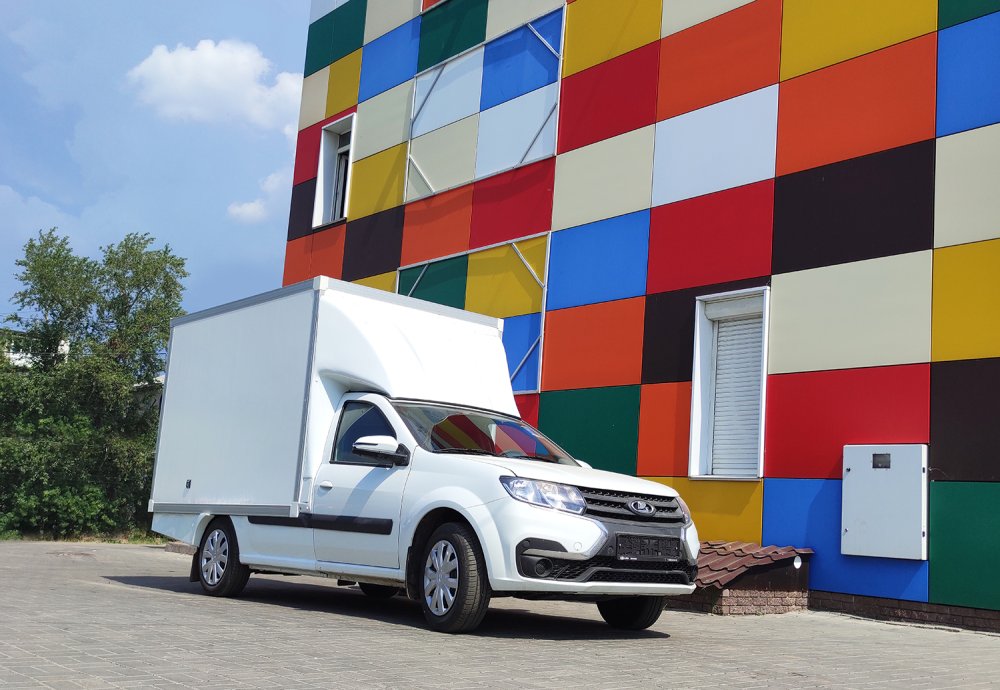 Фургон промтоварный (европромка) на базе Lada Largus Prima
