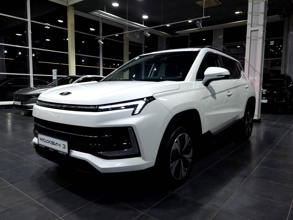 Москвич 3, I Стандарт Плюс, 1.5 CVT (136 л.с.)