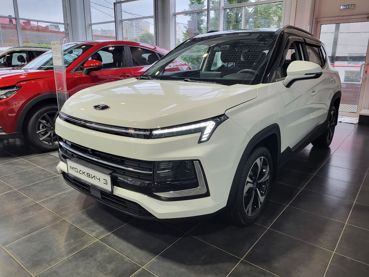 Москвич 3, I (2022—2024) Стандарт Плюс, 1.5 CVT (136 л.с.)