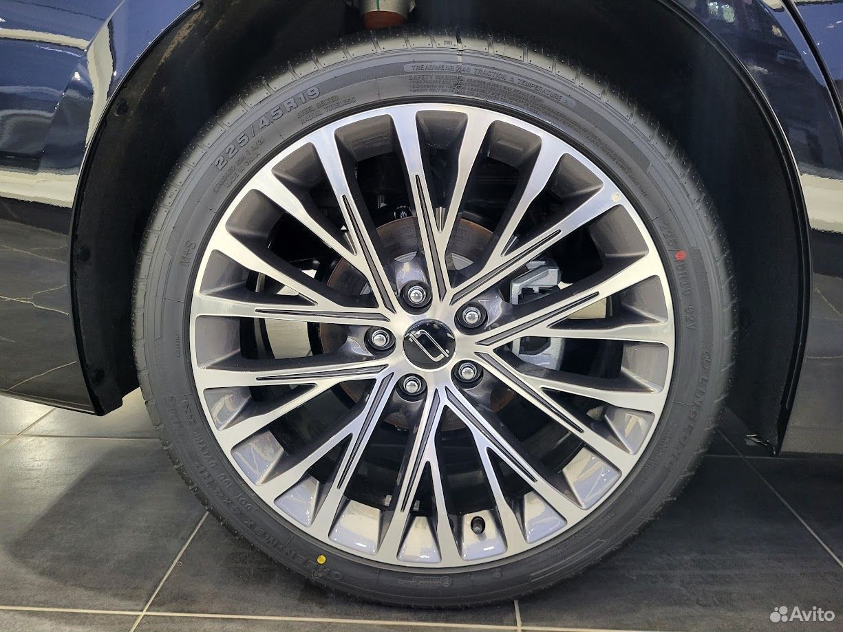 FAW Bestune B70 2.0 AT, 2024